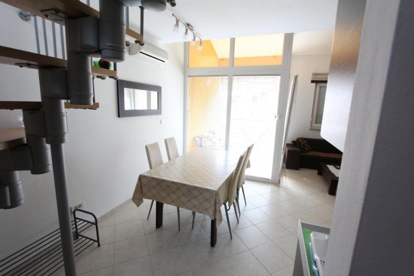 Apartment Alen โรวีน ภายนอก รูปภาพ
