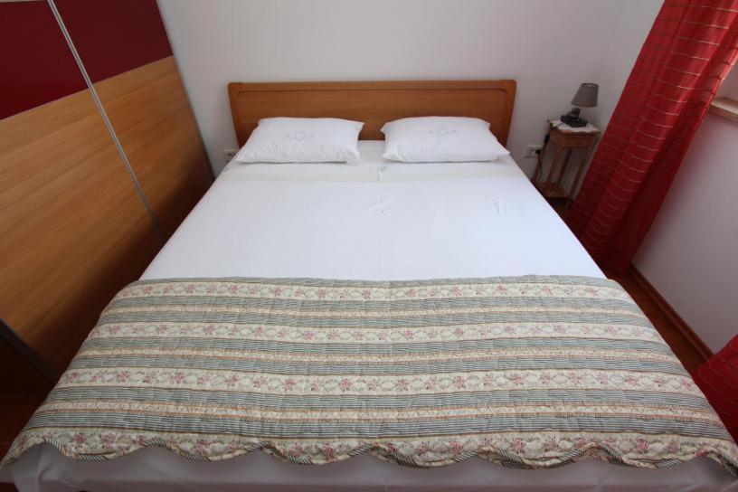 Apartment Alen โรวีน ภายนอก รูปภาพ